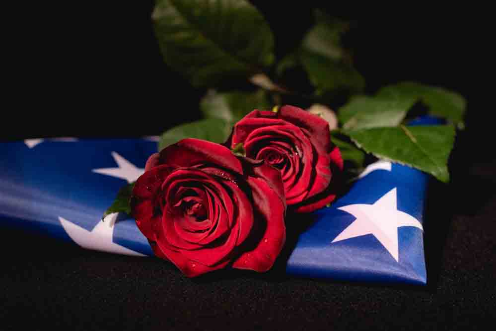 Bussey’s Florist Honors Veterans Day with Same Day Flower and Plant Delivery to Cave Springs Georgia