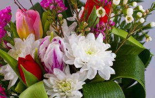 Bussey's Florist Offers Daniels Funeral Home Flower Delivery for Veterans Day Flowers